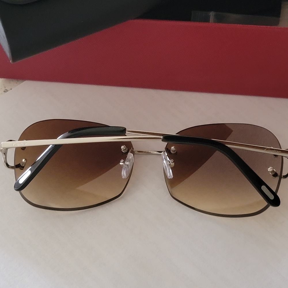 Cartier Glasses - Picture 3 of 9